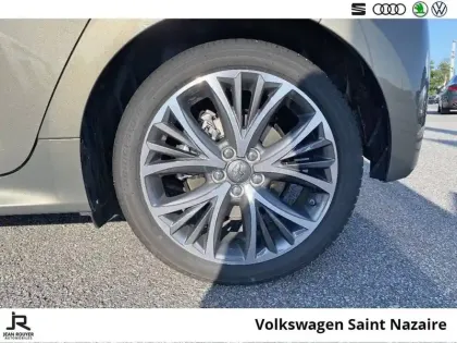 Photo 35 Toyota Yaris  Hybride 116h