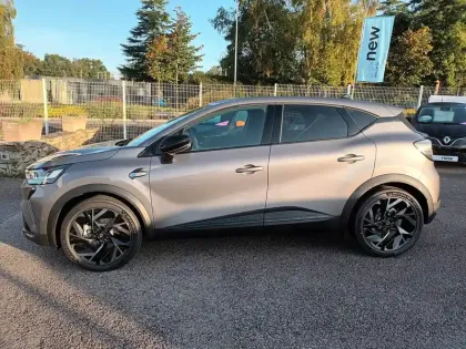 Photo 14 Renault Captur  E-Tech full hybrid 160 ch