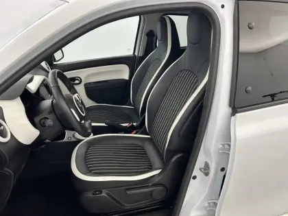 Photo 39 Renault Twingo  III Achat Intégral