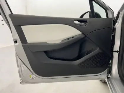 Photo 10 Renault Clio  TCe 90