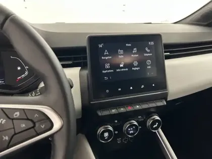 Photo 11 Renault Clio  TCe 90