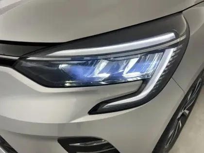 Photo 20 Renault Clio  TCe 90