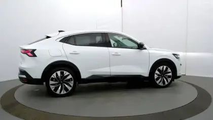 Photo 5 Renault Rafale  E-Tech full hybrid 200