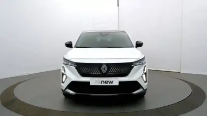 Photo 7 Renault Rafale  E-Tech full hybrid 200