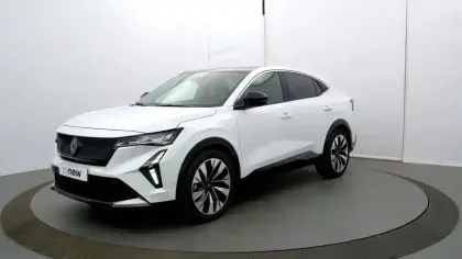 Photo 14 Renault Rafale  E-Tech full hybrid 200