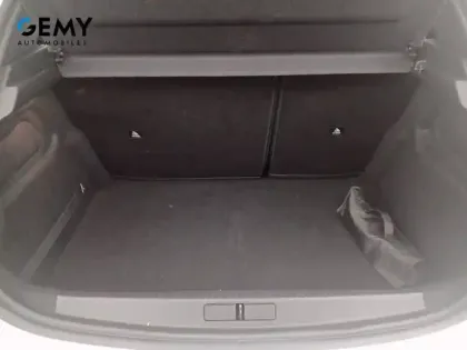 Photo 24 Peugeot 208  BlueHDi 100 S&S BVM6