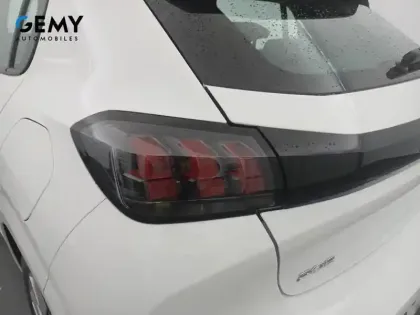 Photo 35 Peugeot 208  BlueHDi 100 S&S BVM6