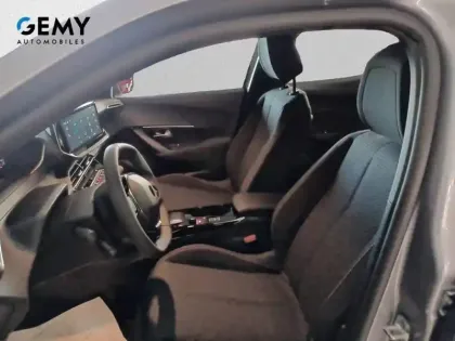 Photo 8 Peugeot 2008  Electrique 54 kWh 156 ch