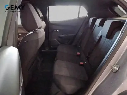 Photo 9 Peugeot 2008  Electrique 54 kWh 156 ch