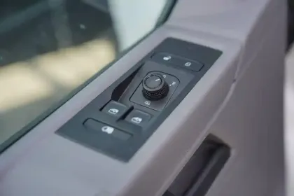 Photo 16 Volkswagen Transporter  6.1 VAN L1H1 2.0 TDI 150 BVM6