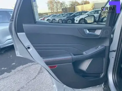 Photo 21 Ford Kuga  2.5 Duratec 190 ch FlexiFuel FHEV E85 Powershift