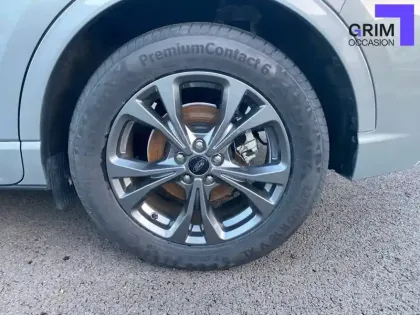 Photo 13 Ford Kuga  2.5 Duratec 190 ch FlexiFuel FHEV E85 Powershift