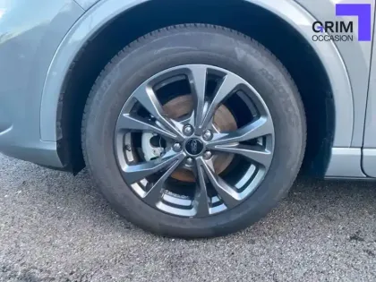 Photo 12 Ford Kuga  2.5 Duratec 190 ch FlexiFuel FHEV E85 Powershift