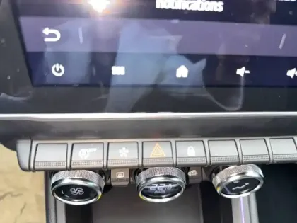 Photo 19 Renault Clio  TCe 90 ch GSR2