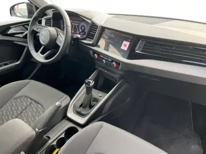 Photo 8 Audi A1  Sportback 30 TFSI 116 ch S tronic 7