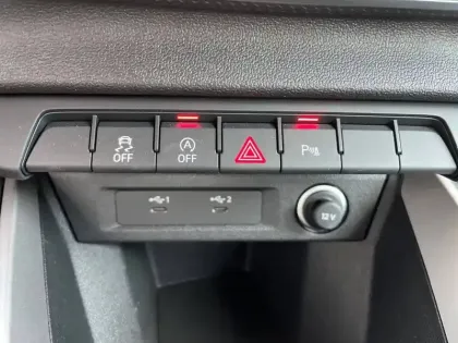 Photo 31 Audi A1  Sportback 30 TFSI 116 ch S tronic 7