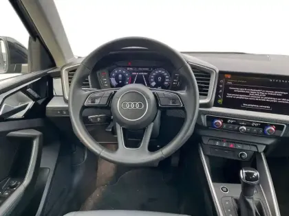 Photo 11 Audi A1  Sportback 30 TFSI 116 ch S tronic 7