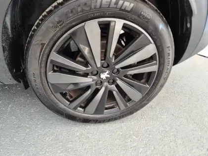 Photo 37 Peugeot 3008  Puretech 130ch S&S EAT8