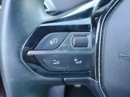 Photo 18 Peugeot 3008  PureTech 130ch S&S BVM6 Allure Pack