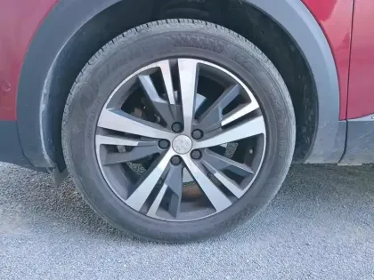 Photo 14 Peugeot 3008  PureTech 130ch S&S BVM6 Allure Pack