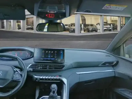 Photo 9 Peugeot 3008  PureTech 130ch S&S BVM6 Allure Pack