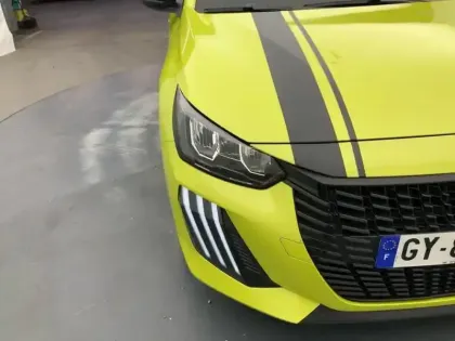 Photo 13 Peugeot 208  PureTech 100 S&S BVM6 Active