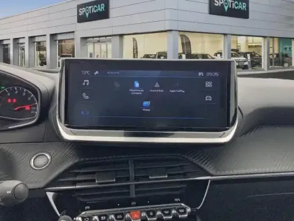 Photo 10 Peugeot 208  PureTech 100 S&S BVM6 Active