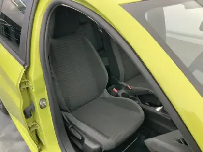 Photo 8 Peugeot 208  PureTech 100 S&S BVM6 Active