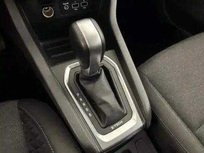 Photo 49 Renault Clio 1.6 E-Tech 140ch Zen