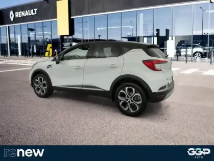 Photo 9 Renault Captur TCe 140 - 21 Intens