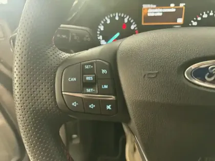 Photo 17 Ford Puma 1.0 Flexifuel 125ch S&amp;S mHEV ST-Line Design 3