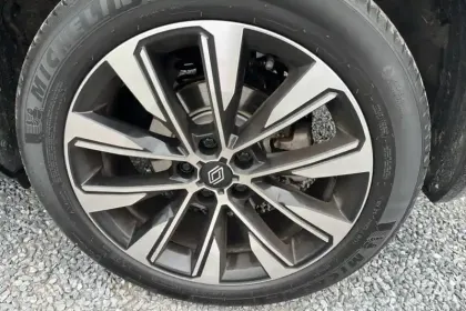 Photo 12 Renault Austral E-Tech hybrid 200 Techno