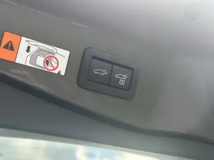 Photo 6 Toyota C-HR Gén. II Ph1 Collection 5