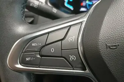 Photo 20 Renault Captur E-Tech 145 - 21 Business