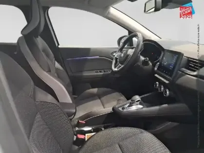 Photo 4 Renault Captur  1.6 E-Tech hybride rechargeable 160ch Intens -21 GPS Camera