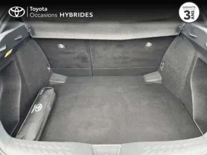 Photo 9 Toyota C-HR  122h Dynamic Business 2WD E-CVT RC18