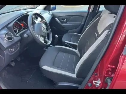 Photo 8 Dacia Sandero  1.0 TCe 100ch Stepway