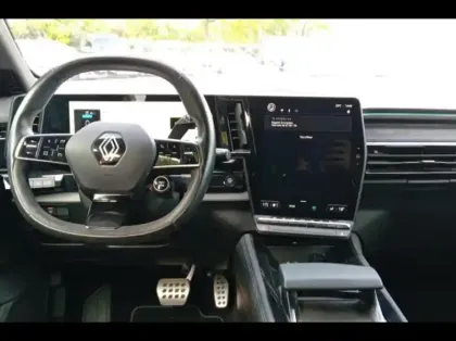 Photo 8 Renault Espace  1.2 E-Tech full hybrid 200ch esprit Alpine