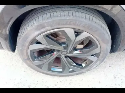 Photo 12 Renault Espace  1.2 E-Tech full hybrid 200ch esprit Alpine