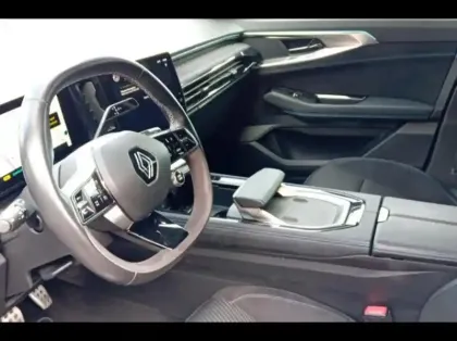 Photo 9 Renault Espace  1.2 E-Tech full hybrid 200ch esprit Alpine