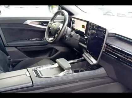 Photo 14 Renault Espace  1.2 E-Tech full hybrid 200ch esprit Alpine