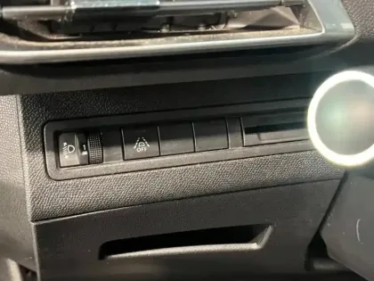 Photo 14 Peugeot 5008  1.5 BlueHDi 130ch S&S Allure Pack EAT8