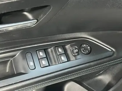 Photo 12 Peugeot 5008  1.5 BlueHDi 130ch S&S Allure Pack EAT8