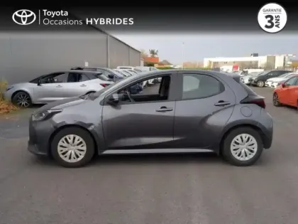 Photo 2 Toyota Yaris  116h Dynamic Business 5p + Programme Beyond Zero Academy MY22