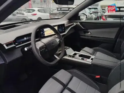 Photo 29 Opel Grandland  1.2 TURBO HYBRID 145CH GS E-DCT6