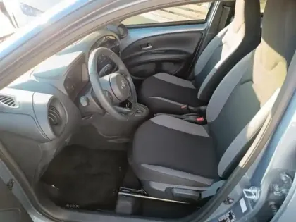 Photo 11 Toyota Aygo  X 1.0 VVT-i 72ch Dynamic S-CVT MY24