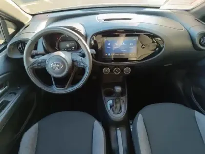 Photo 12 Toyota Aygo  X 1.0 VVT-i 72ch Dynamic S-CVT MY24