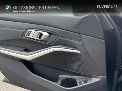 Photo 11 BMW Serie 3 Série 3 320dA MH 190ch M Sport