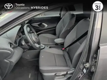 Photo 10 Toyota Yaris  116h Dynamic Business 5p + Programme Beyond Zero Academy MY22