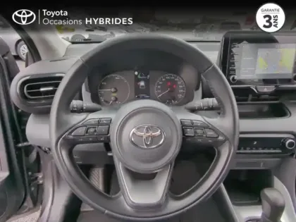 Photo 8 Toyota Yaris  116h Dynamic Business 5p + Programme Beyond Zero Academy MY22